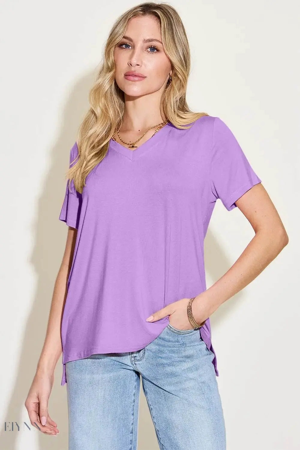 Bamboo V-Neck T-Shirt - High-Low Design in Full Sizes - EBYNN