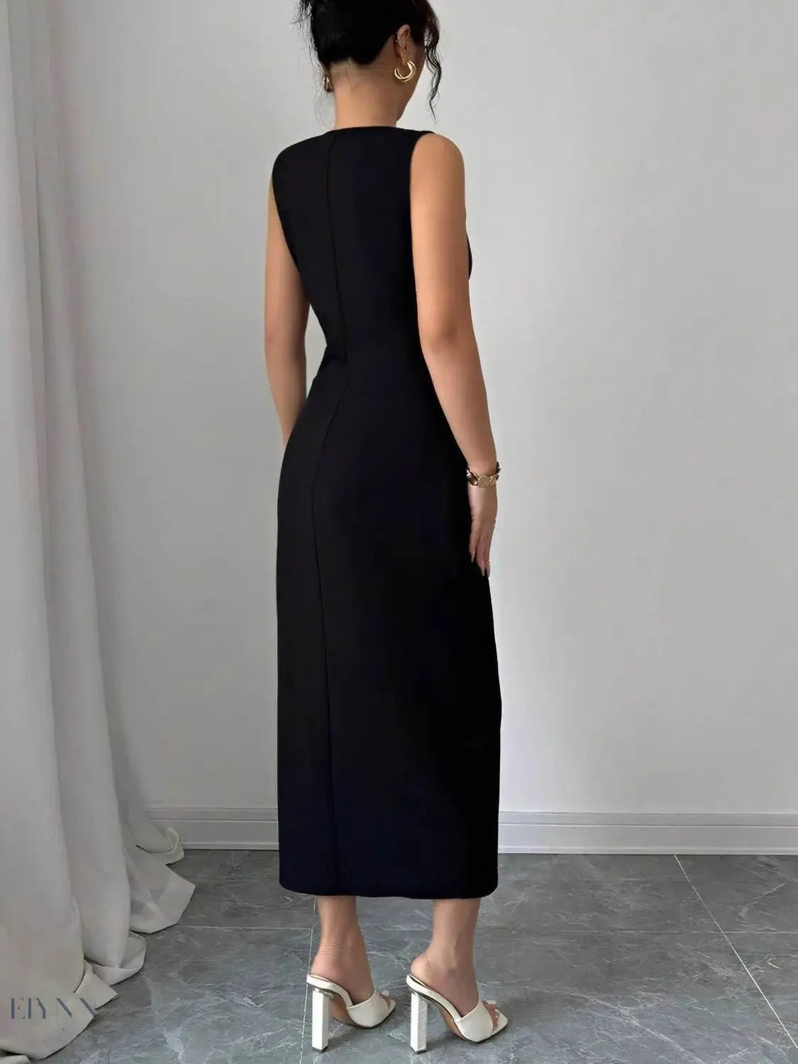 Bow Slit Dress with Round Neck and Sleeveless Design - EBYNN