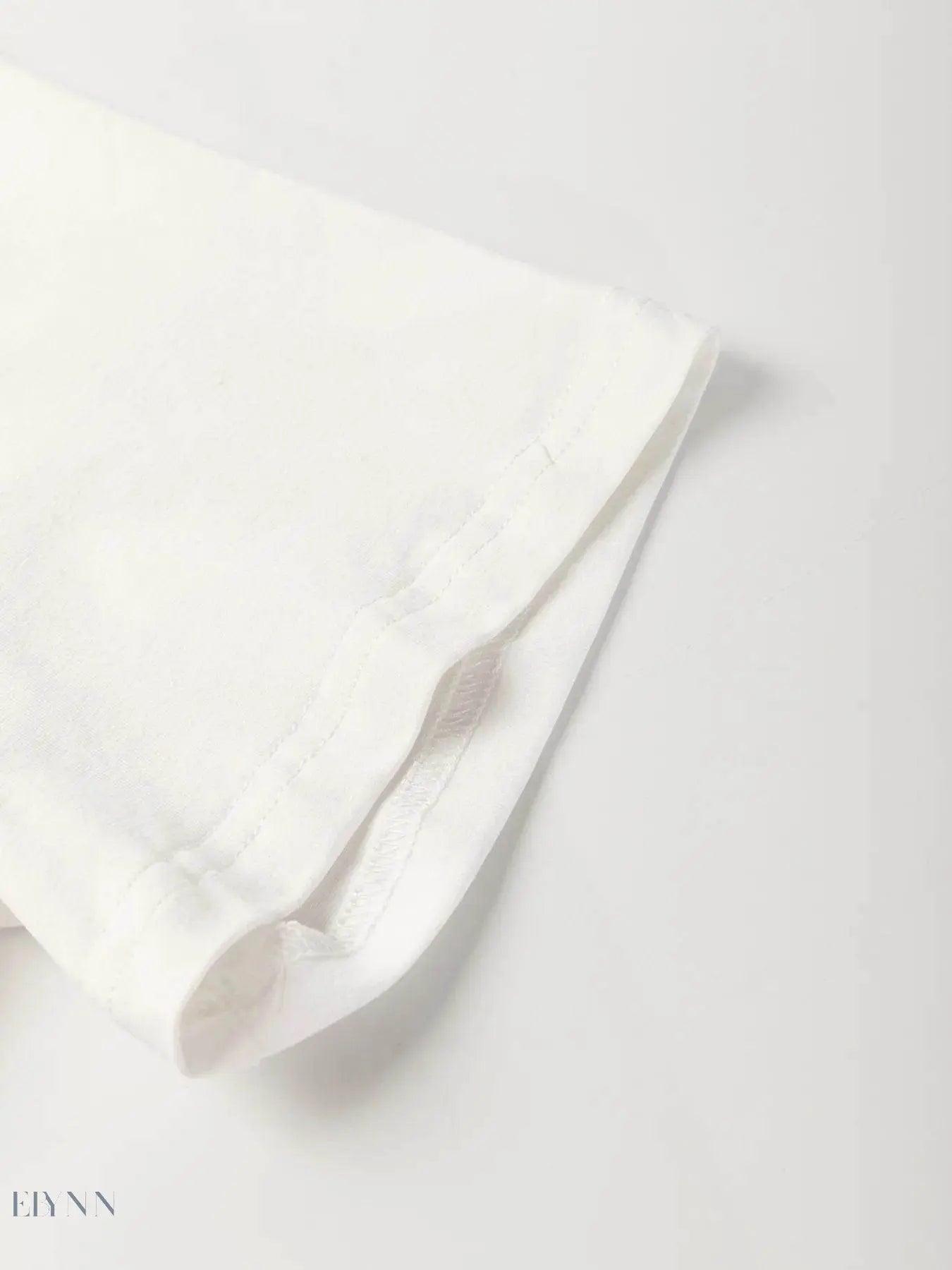 Flower Market T-Shirt - Graphic Round Neck Design for Floral Lovers - EBYNN