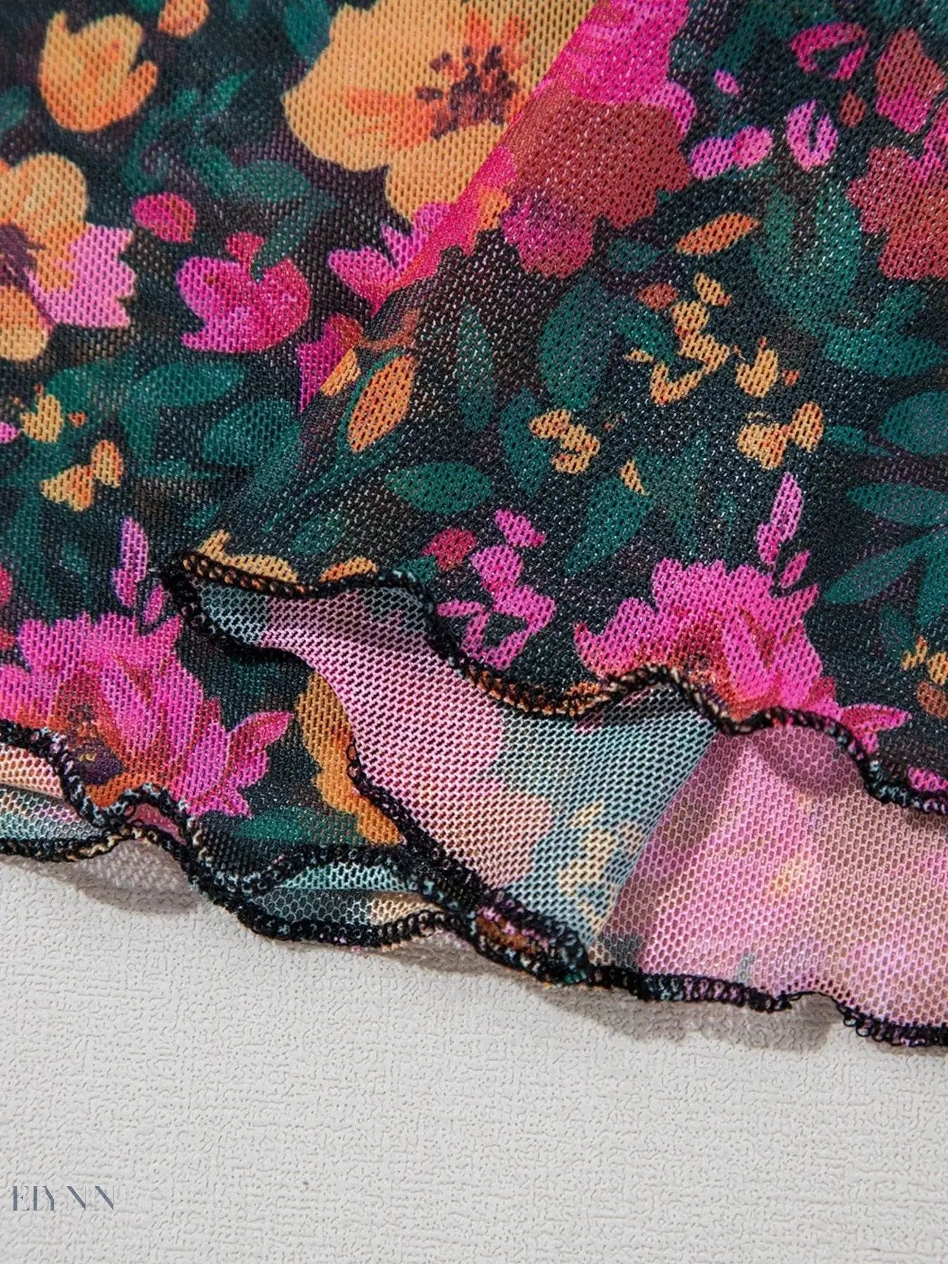 Floral Print Mock Neck Short Sleeve Top - EBYNN