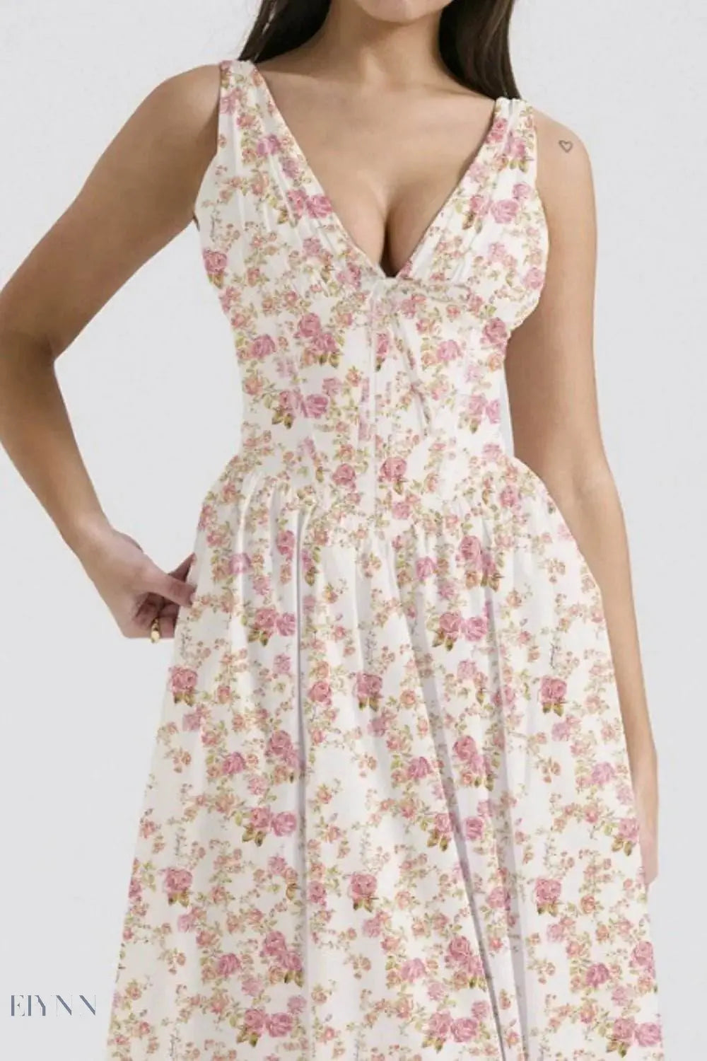 Floral V-Neck Sleeveless Midi Dress with Pockets - EBYNN