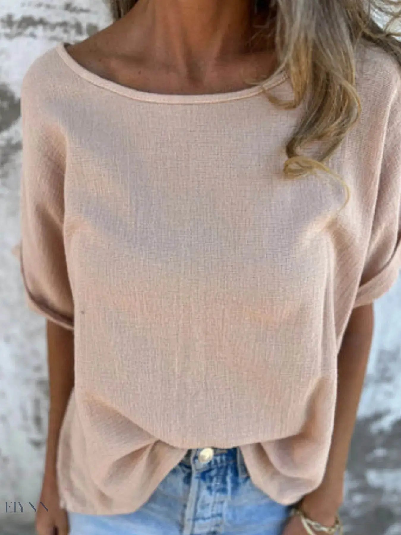 Plus Size T-Shirt - Loose Fit Short Sleeve Style - EBYNN