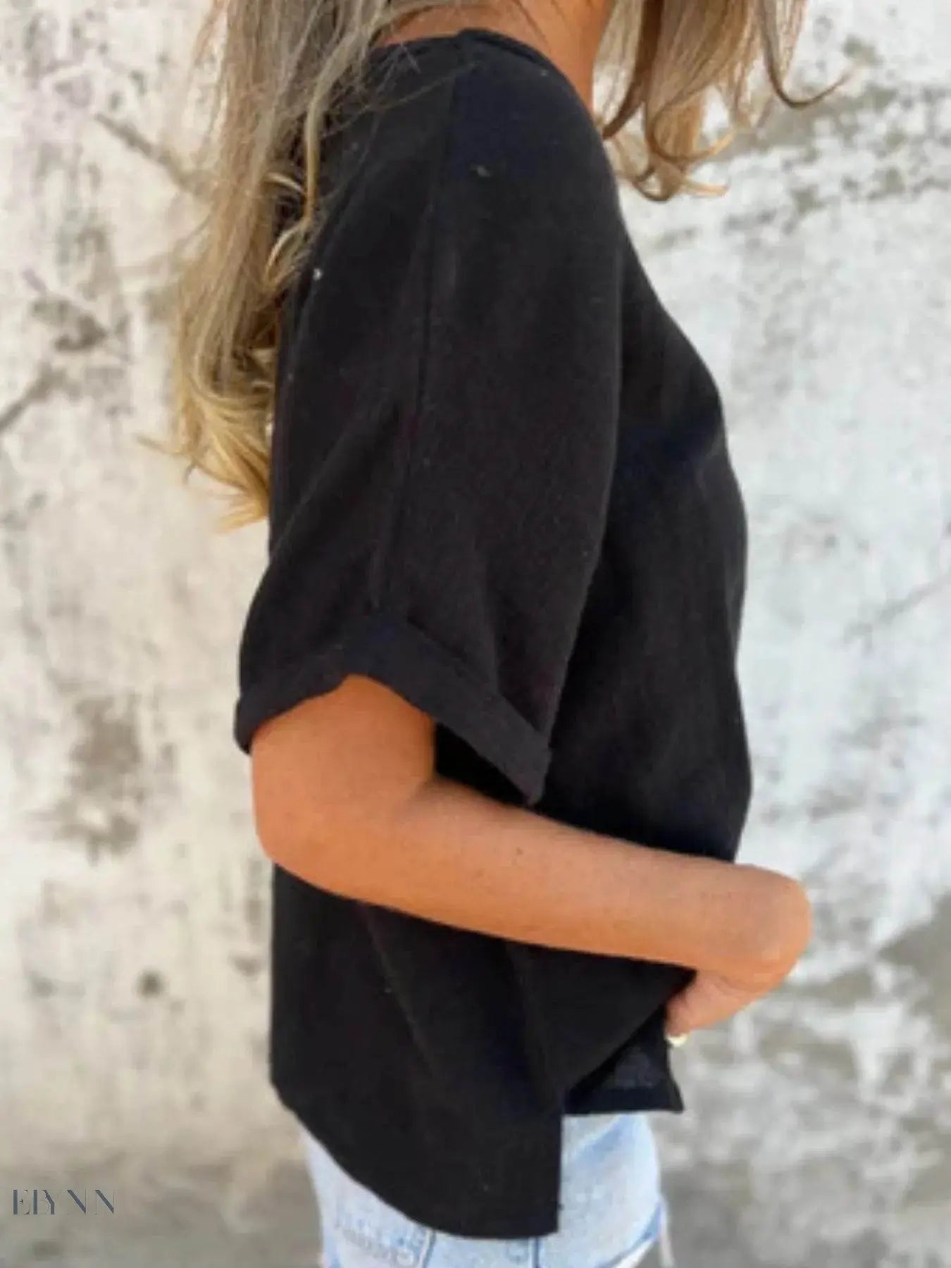 Plus Size T-Shirt - Loose Fit Short Sleeve Style - EBYNN