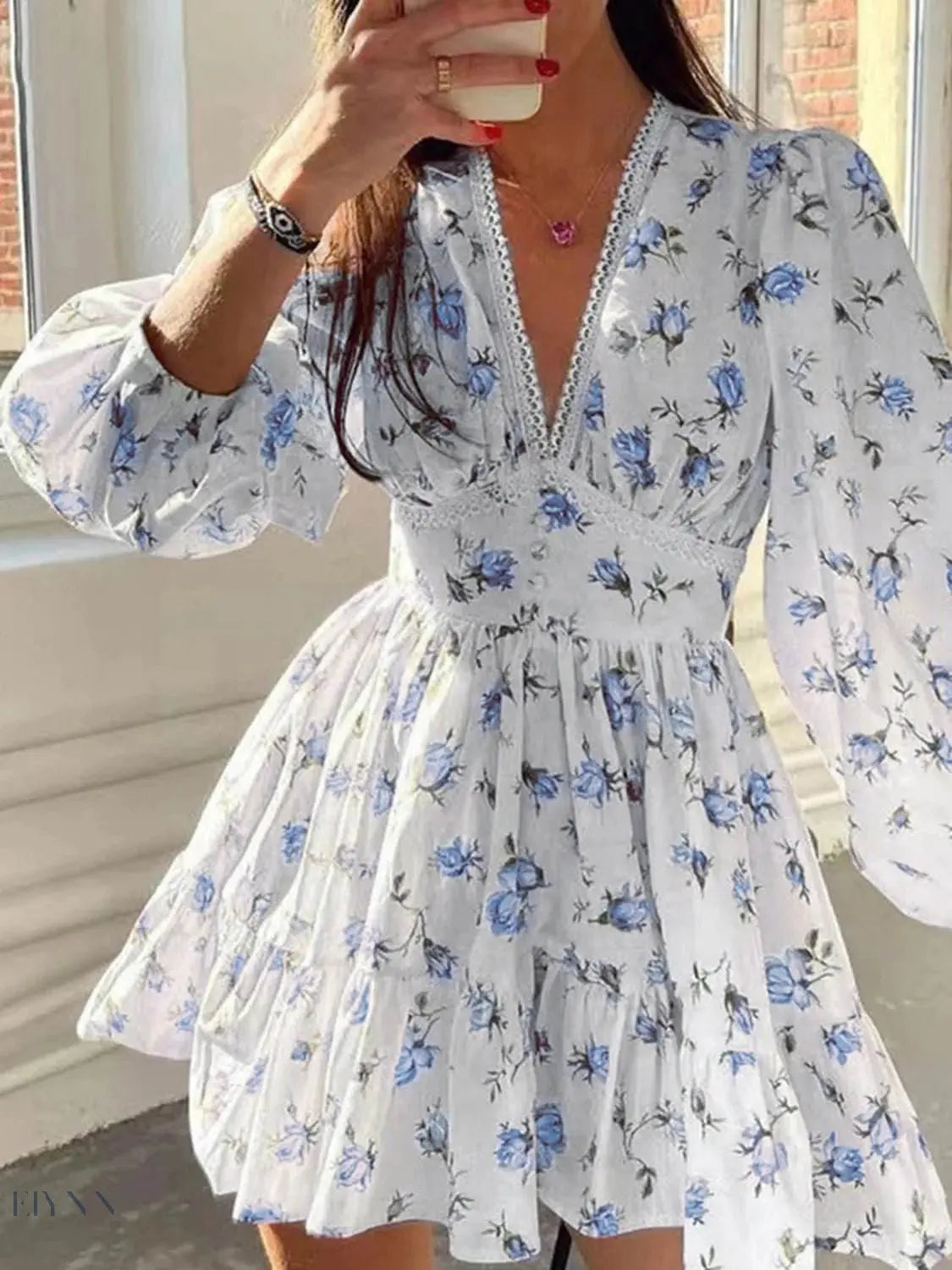 Lace V-Neck Balloon Sleeve Dress with Elegant Lace Detail - EBYNN