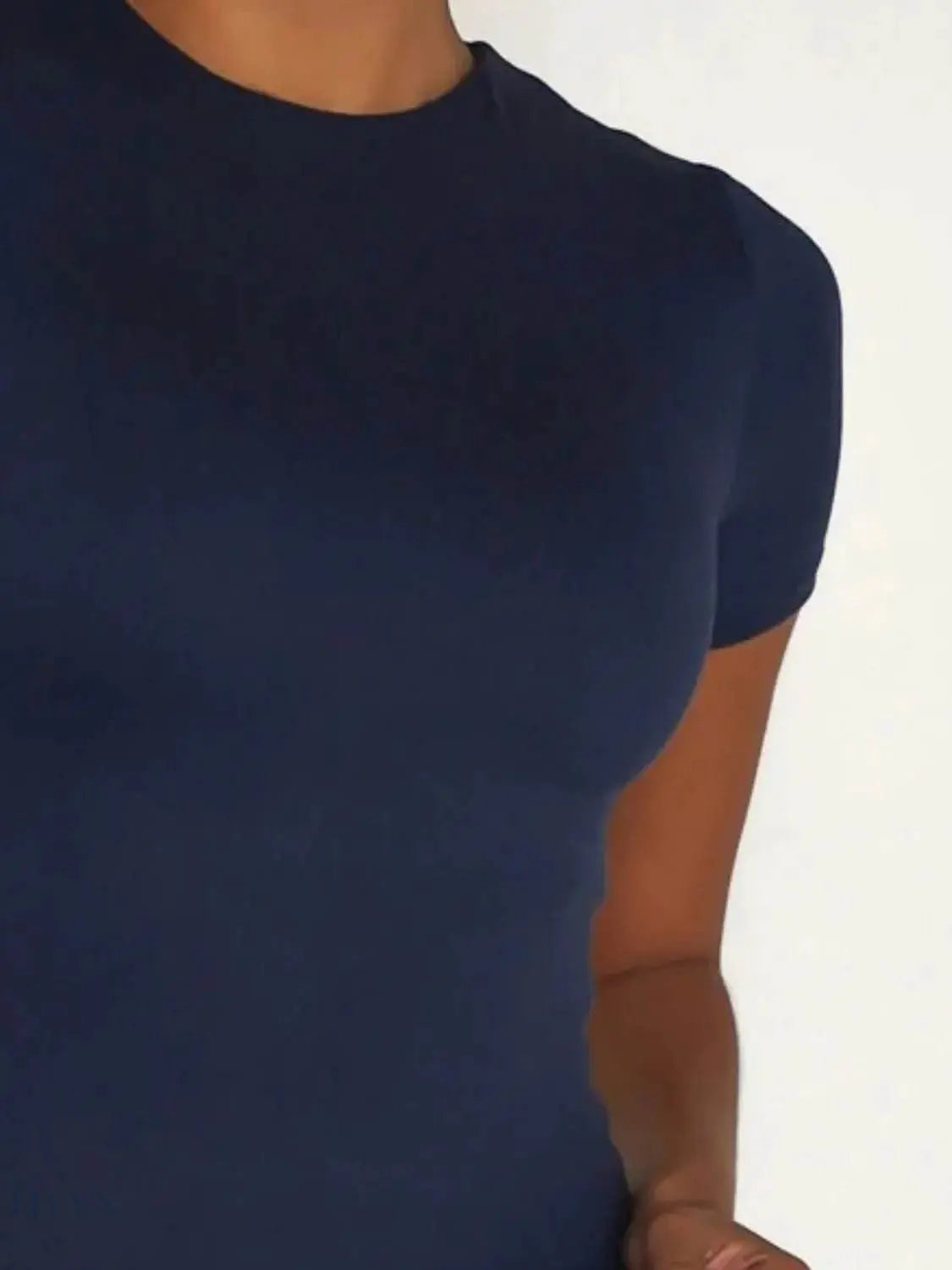 Round Neck Short Sleeve Swim Top - EBYNN