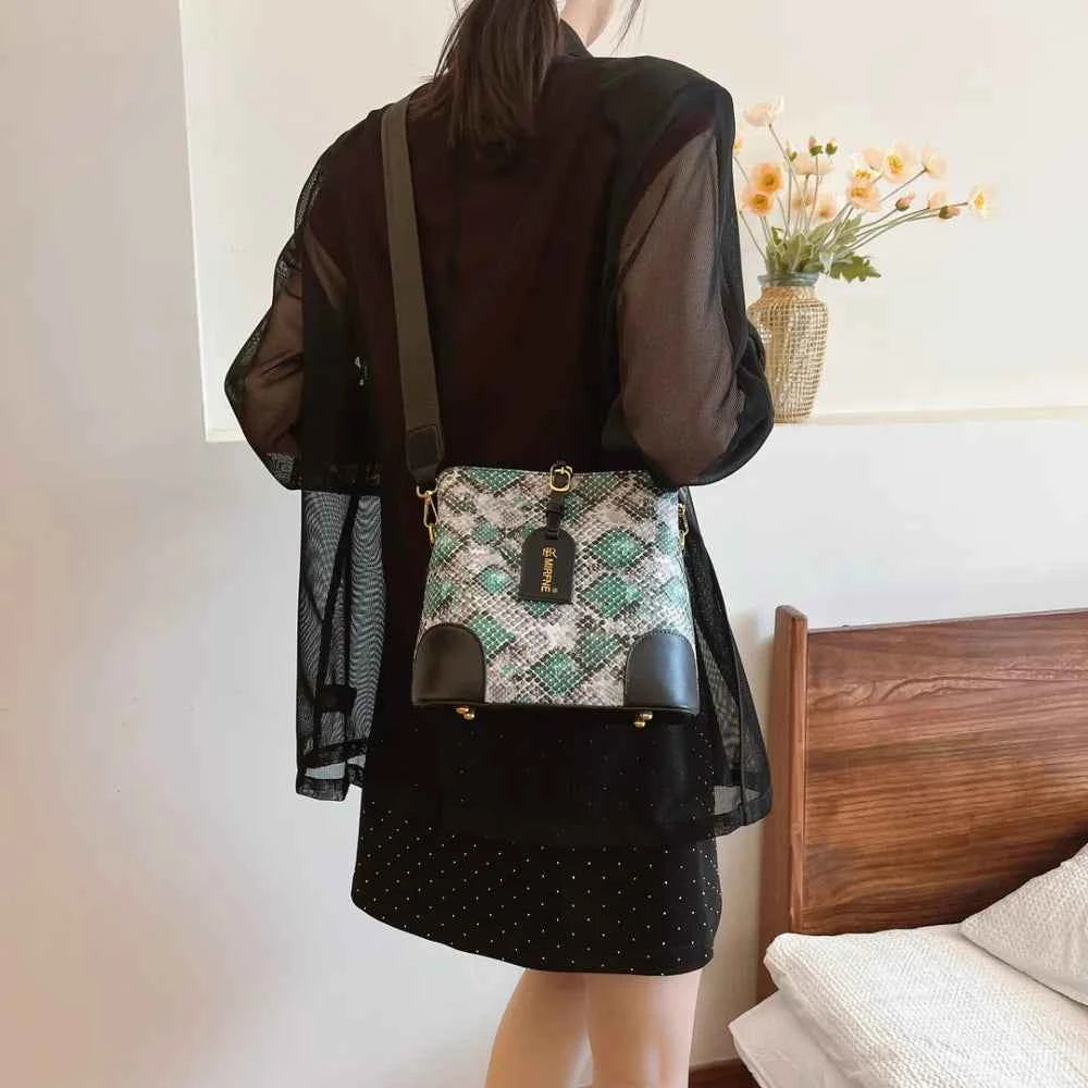 PU Leather Snakeskin Print Crossbody Bag.