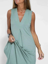 Plus Size V-Neck Sleeveless Maxi Dress with Slit.