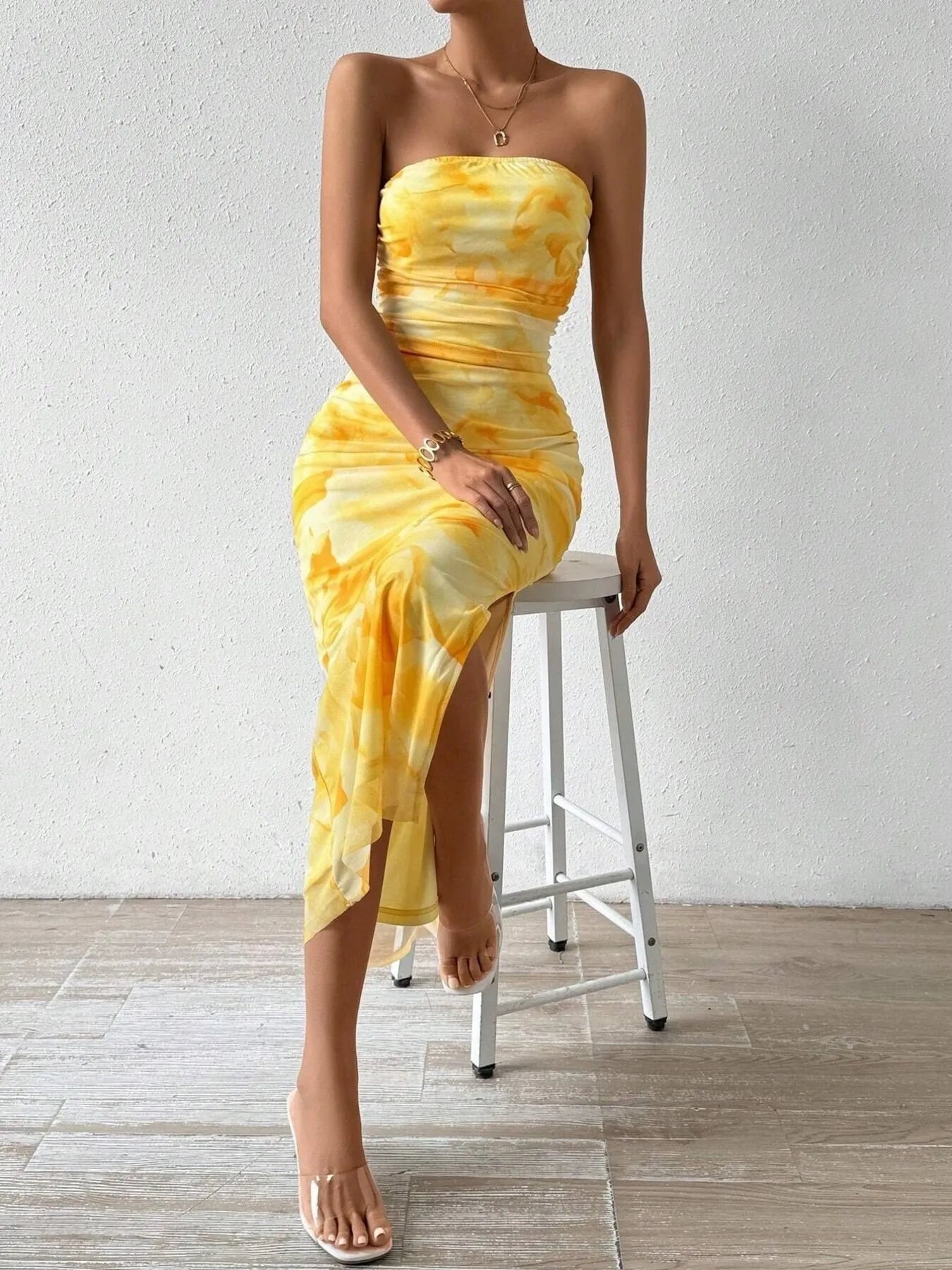 Printed Side Slit Tube Dress.