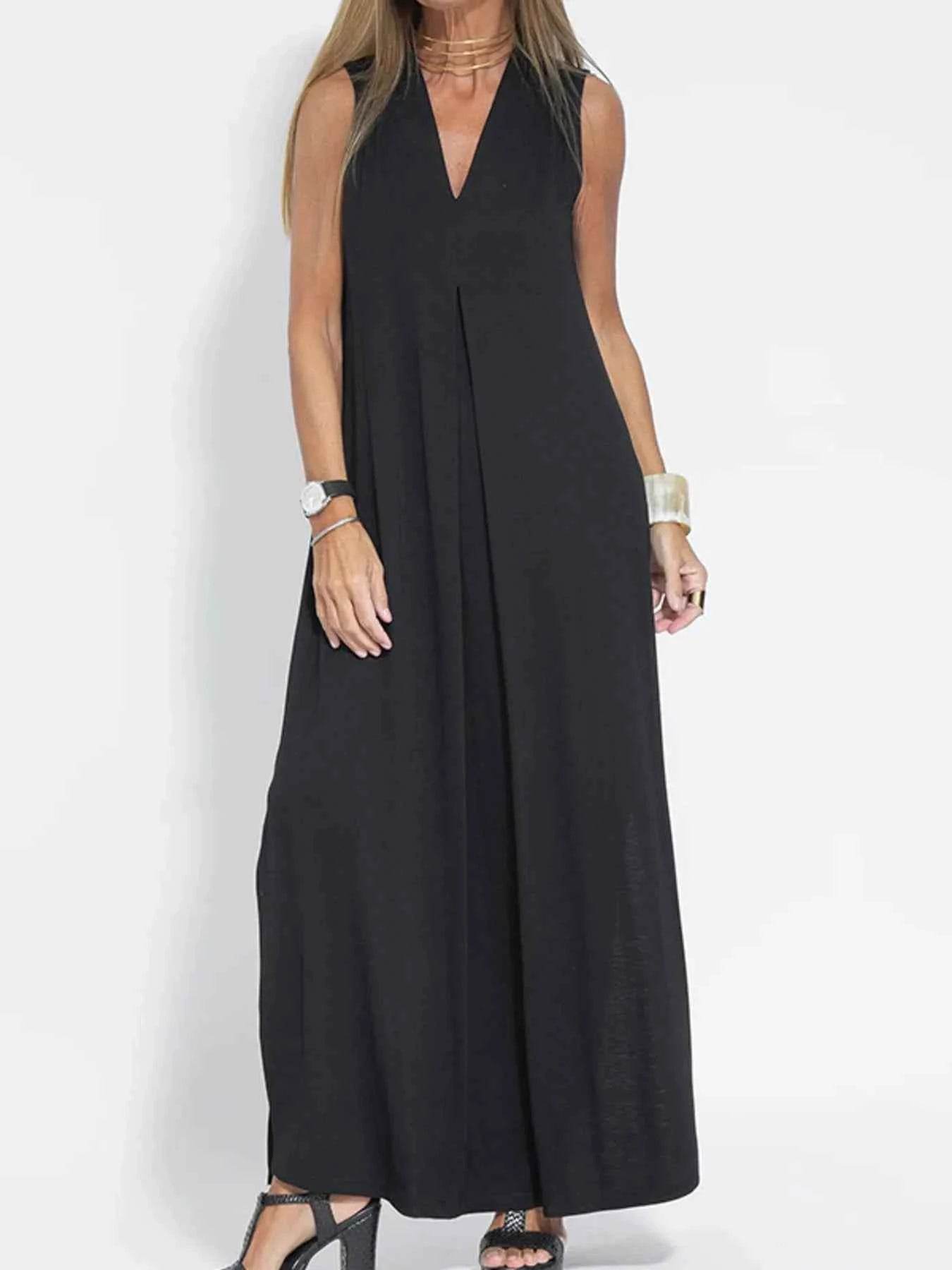 Plus Size V-Neck Sleeveless Maxi Dress with Slit.