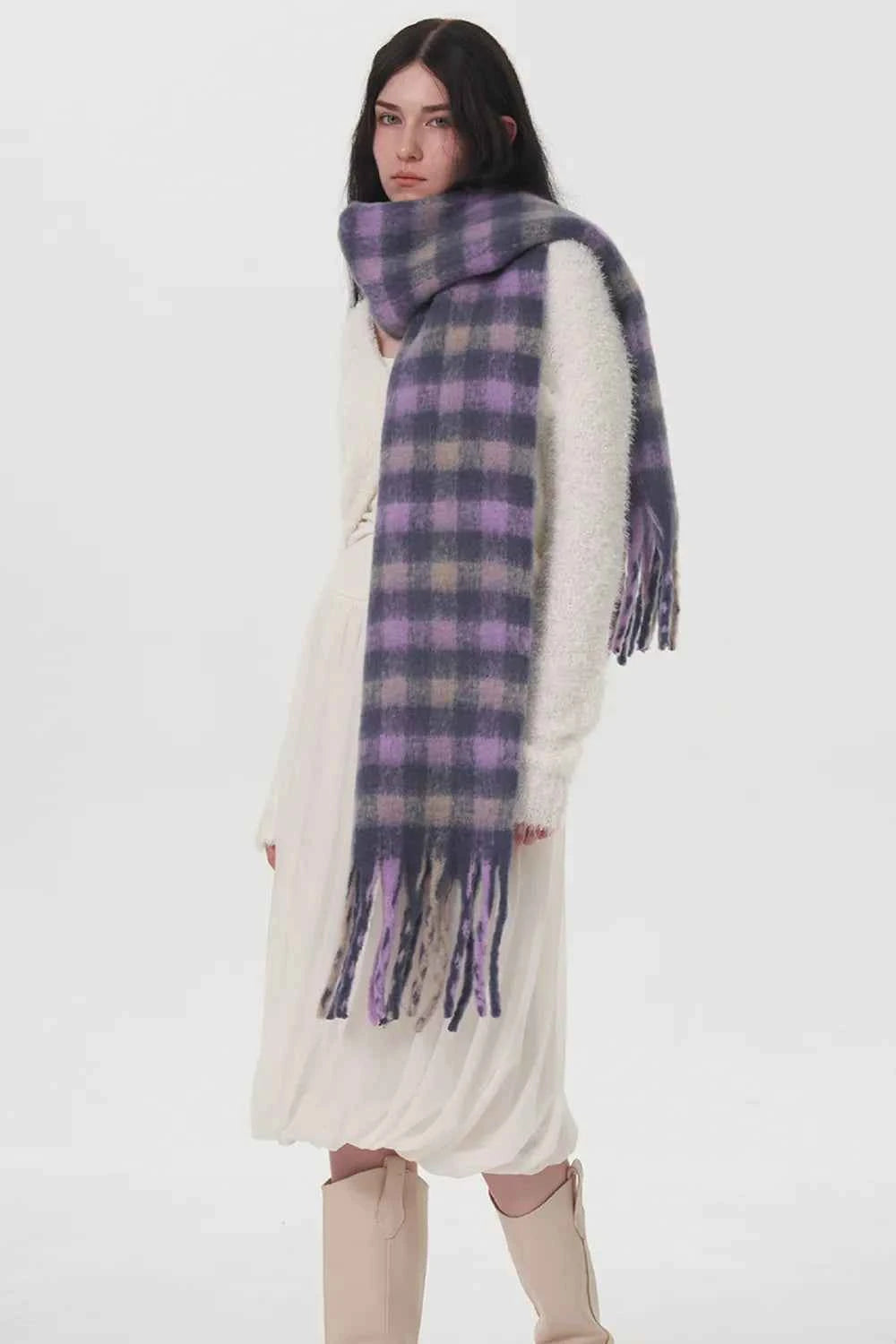 Fringe Plaid Polyester Scarf.