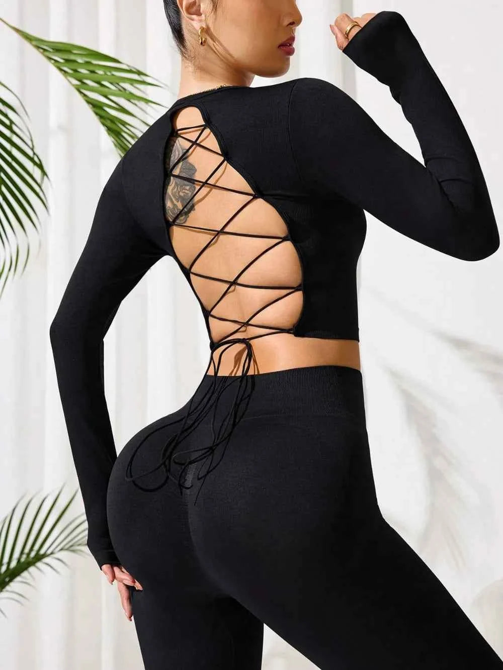 Lace-Up Back Round Neck Active Set.