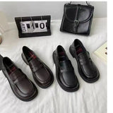 Round Toe Leather Loafers.