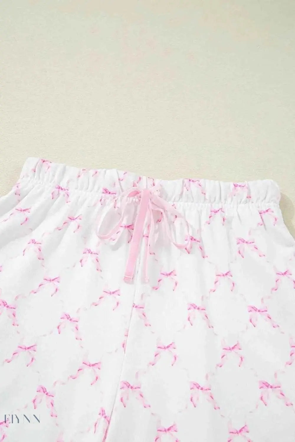 Bow Print Lounge Set with Lettuce Trim Top & Shorts for Ultimate Comfort - EBYNN