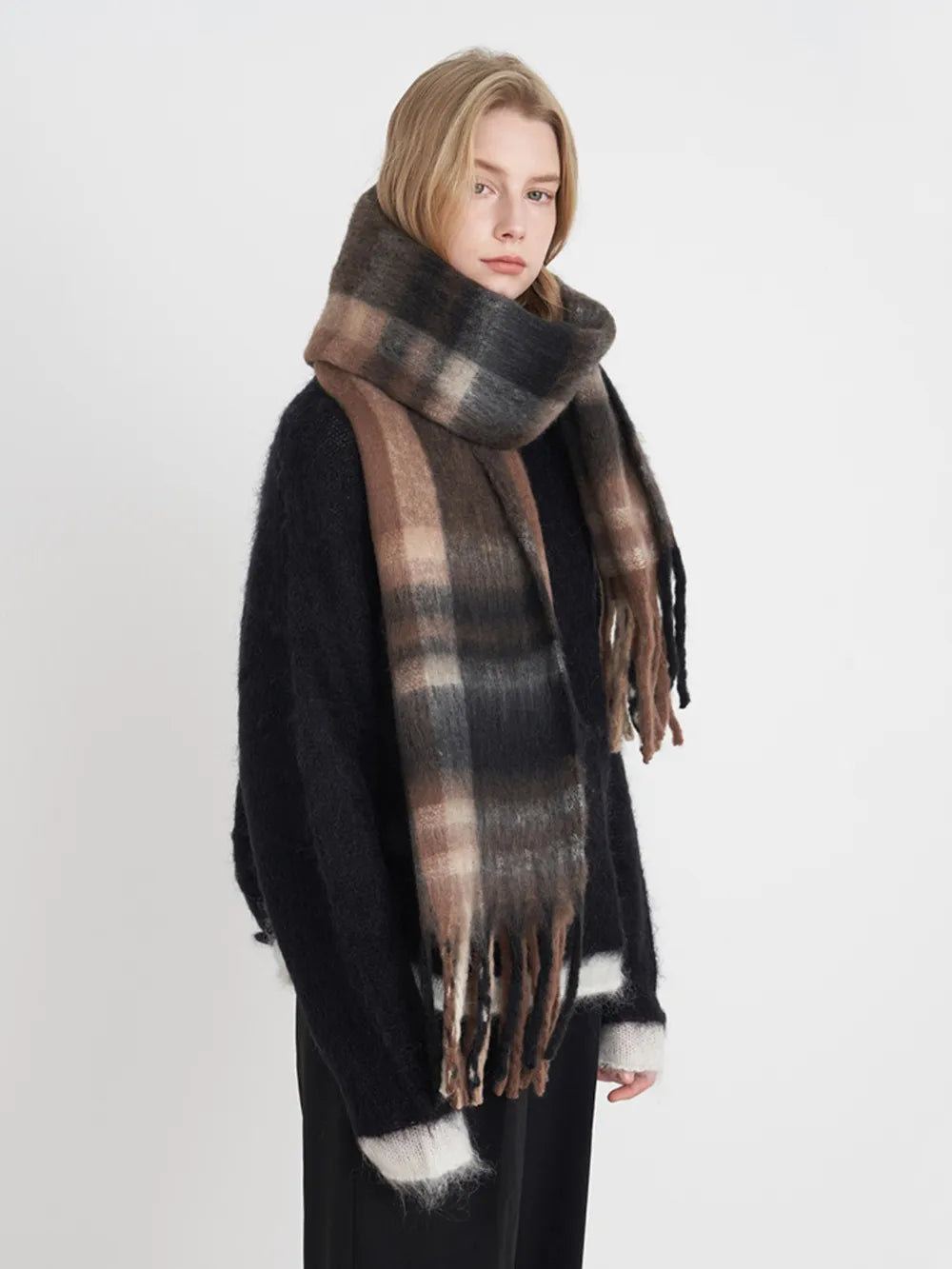 Fringe Plaid Polyester Scarf.