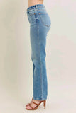 Judy Blue Plus Size High-Waist Vintage Straight Jeans.
