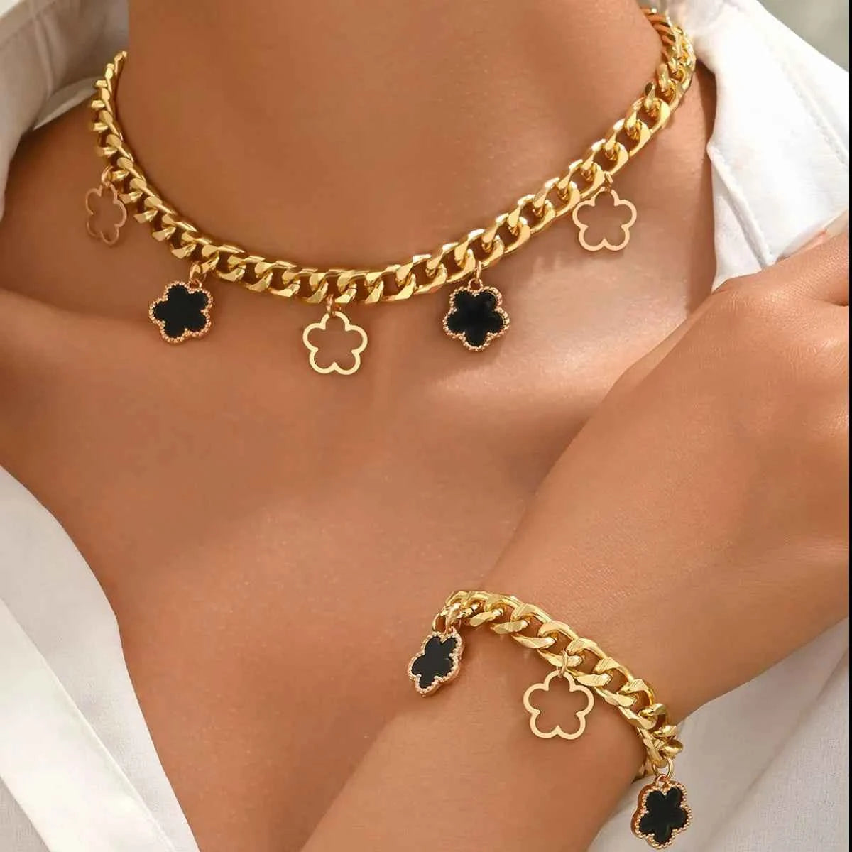 2 Piece Clover Charm Jewelry Set: Necklace & Bracelet.