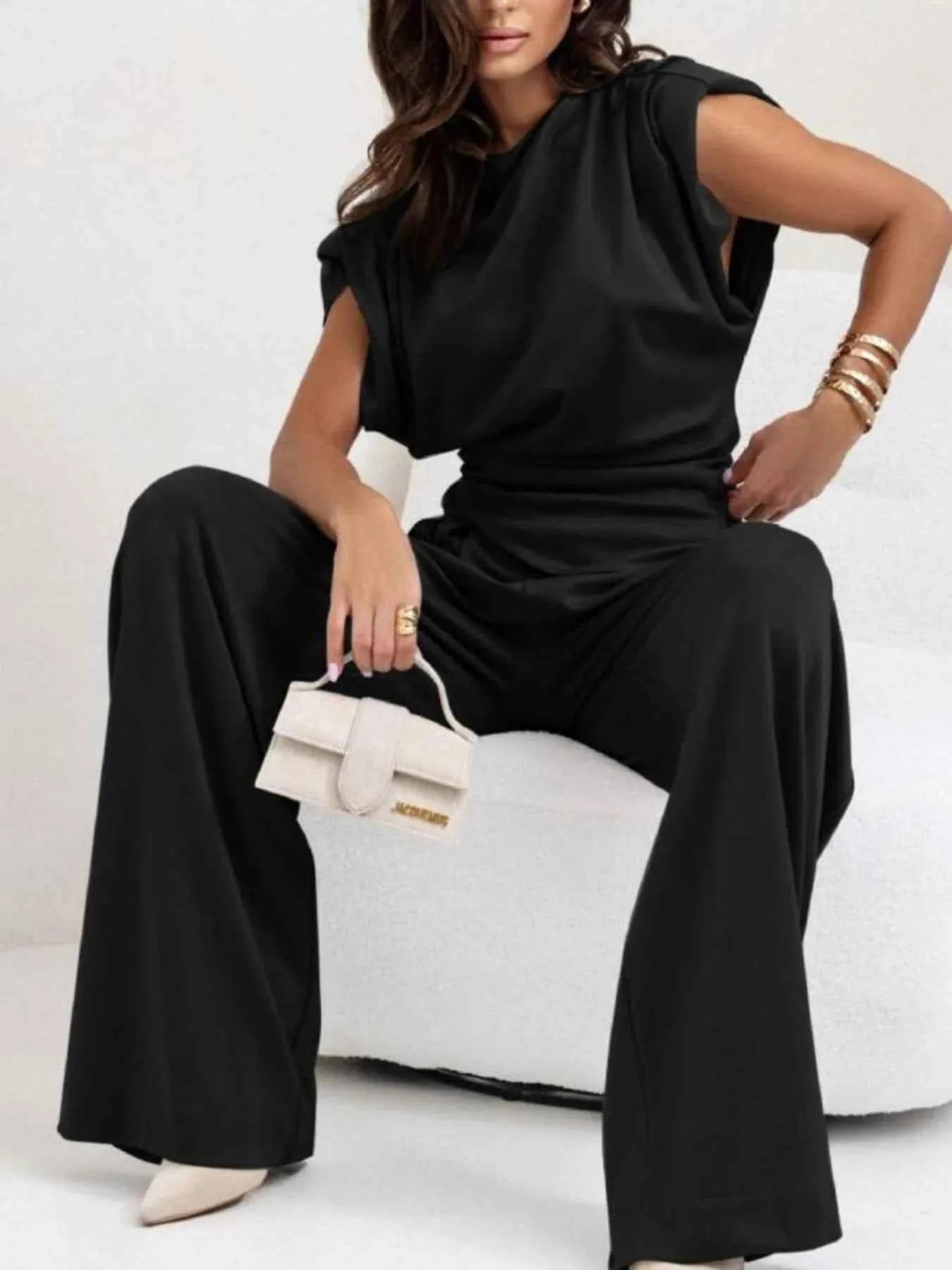 Ruched Sleeveless Top and Pants Set.