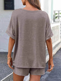 Round Neck T-Shirt and Shorts Set for Comfortable Everyday Wear - EBYNN