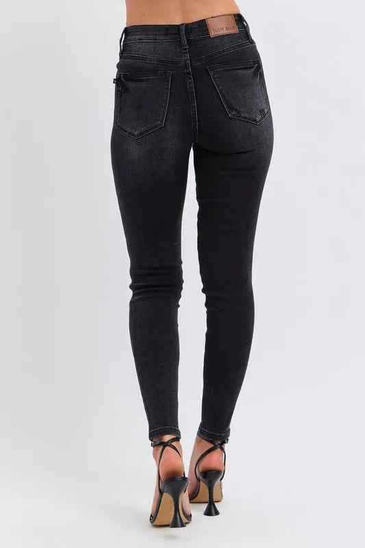 Judy Blue Plus Size Mid Rise Tummy Control Skinny Jeans.