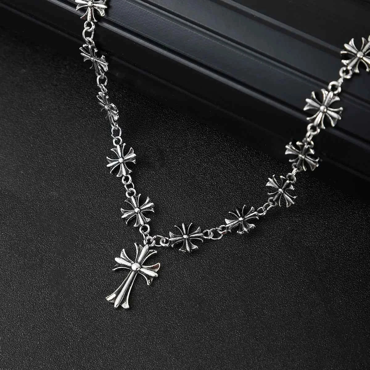 Cross Pendant Alloy Necklace.