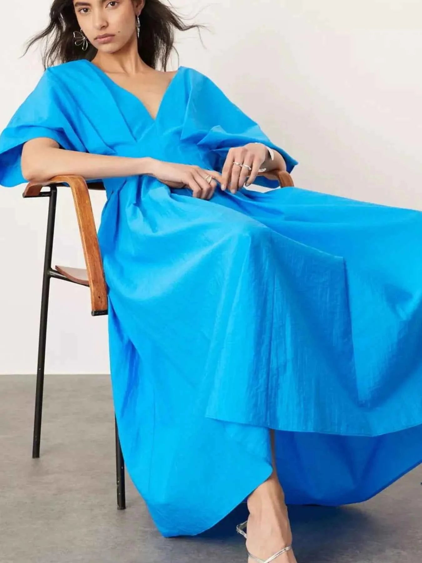 V-Neck Half Sleeve Midi Dress.