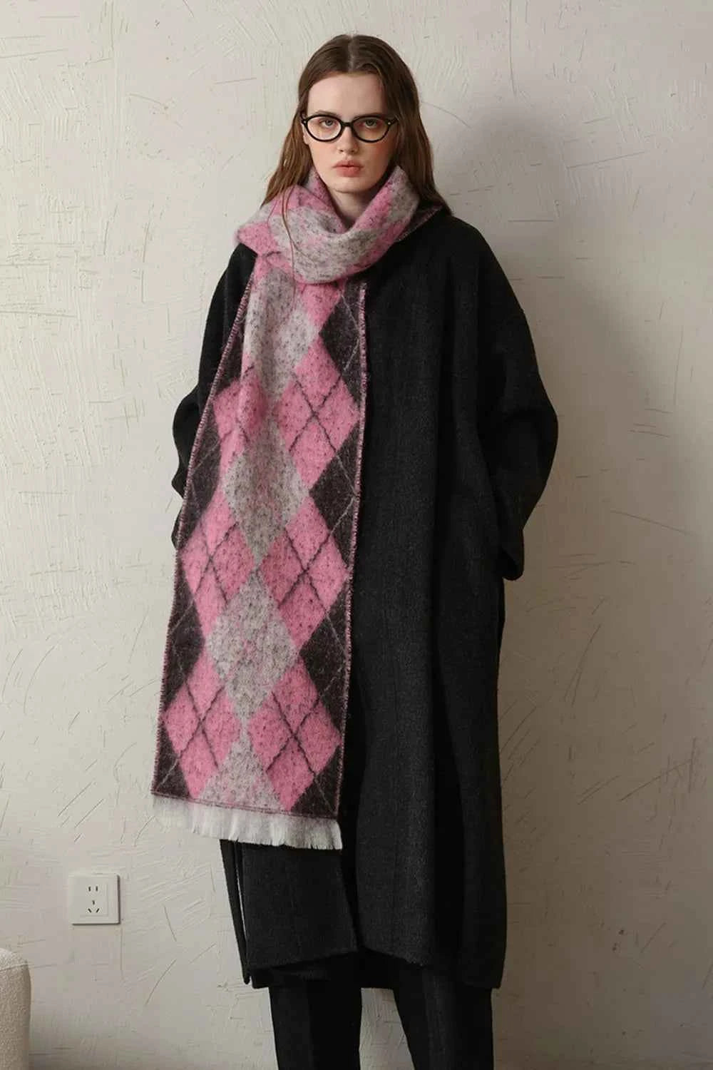 Fringe Argyle Polyester Scarf.