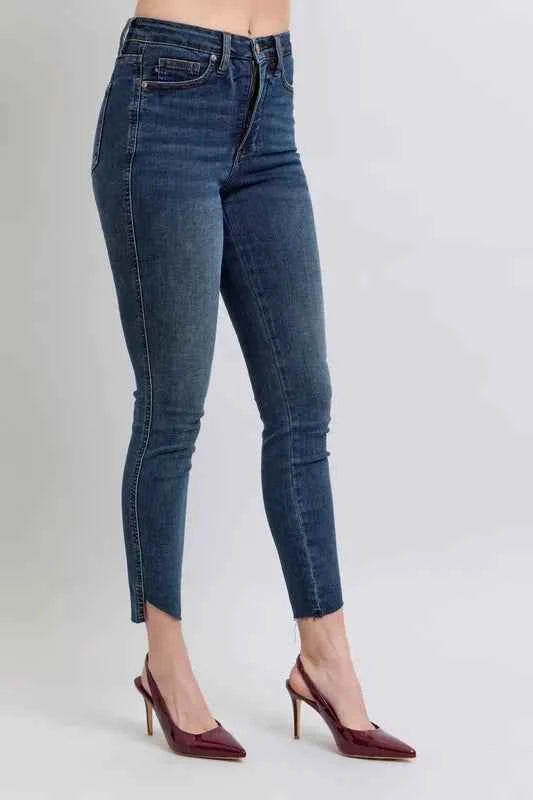 Judy Blue Plus Size High Waist Tummy Control Skinny Jeans.