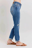 Judy Blue Plus Size Mr Vintage Wash Boyfriend Fit Jeans.