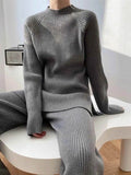 Mock Neck Raglan Sleeve Sweater Set - EBYNN