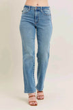 Judy Blue Plus Size High-Waist Vintage Straight Jeans.