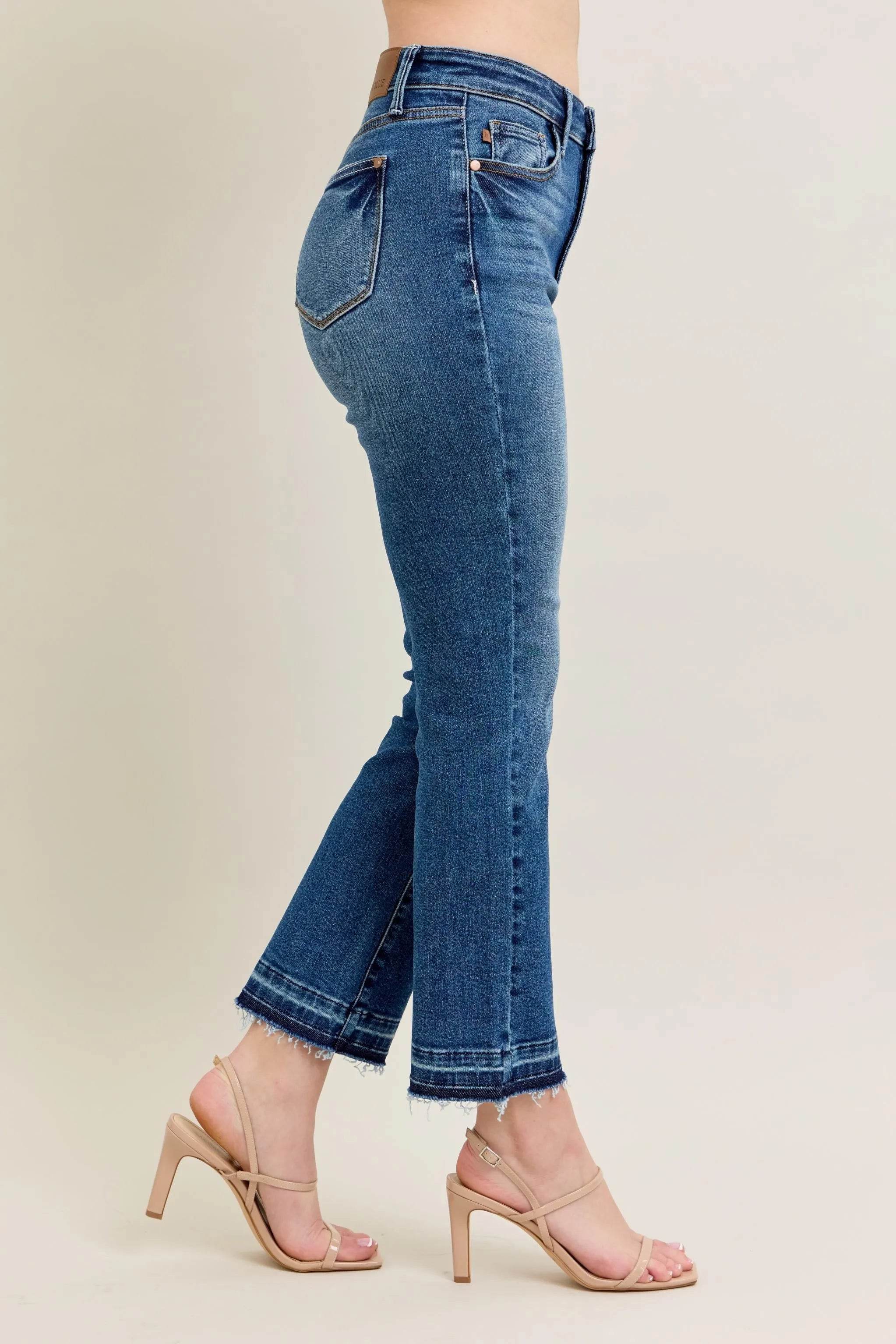 Judy Blue Plus Size High Waist Vintage Wash Kick Flare Jeans.