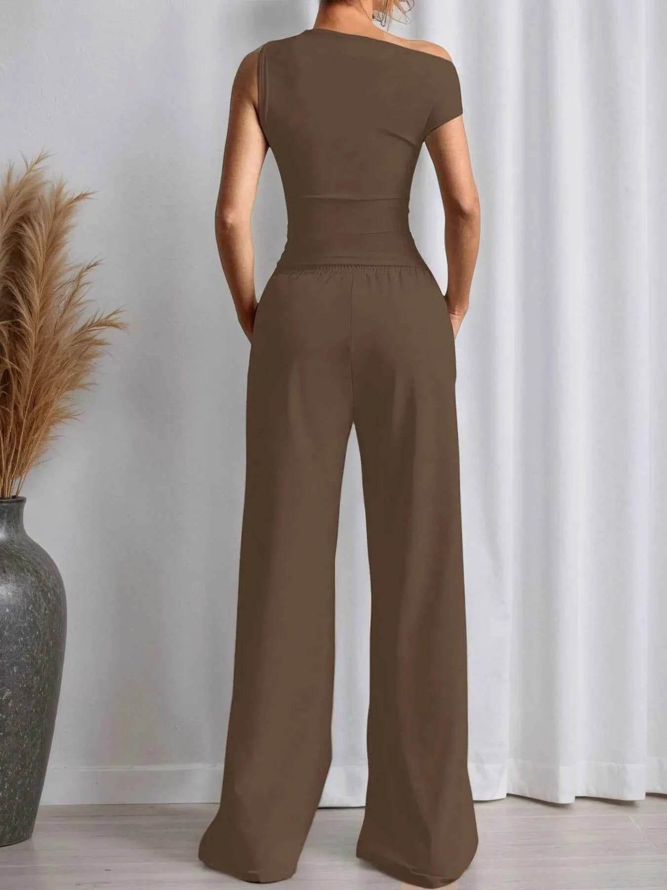 Asymmetrical Top and Pants Set for a Chic, Stylish Look - EBYNN