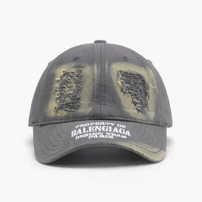 Distressed Cotton Baseball Cap.
