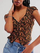 Floral Cropped Top with Cap Sleeves for Trendy Summer Style - EBYNN