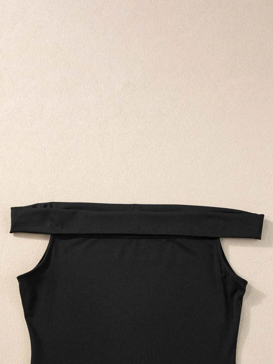 Folded Off Shoulder Slim Top.