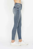Judy Blue Full Size Tummy Control Contrast Wash Skinny Jeans.