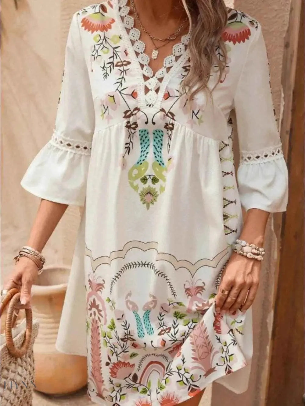 Lace Detail Floral Dress for Women in Boho Style - EBYNN