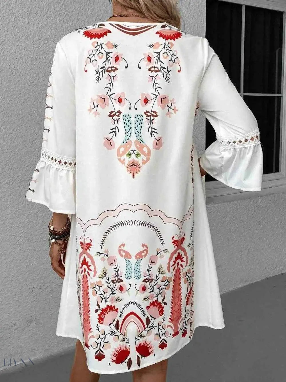Lace Detail Floral Dress for Women in Boho Style - EBYNN