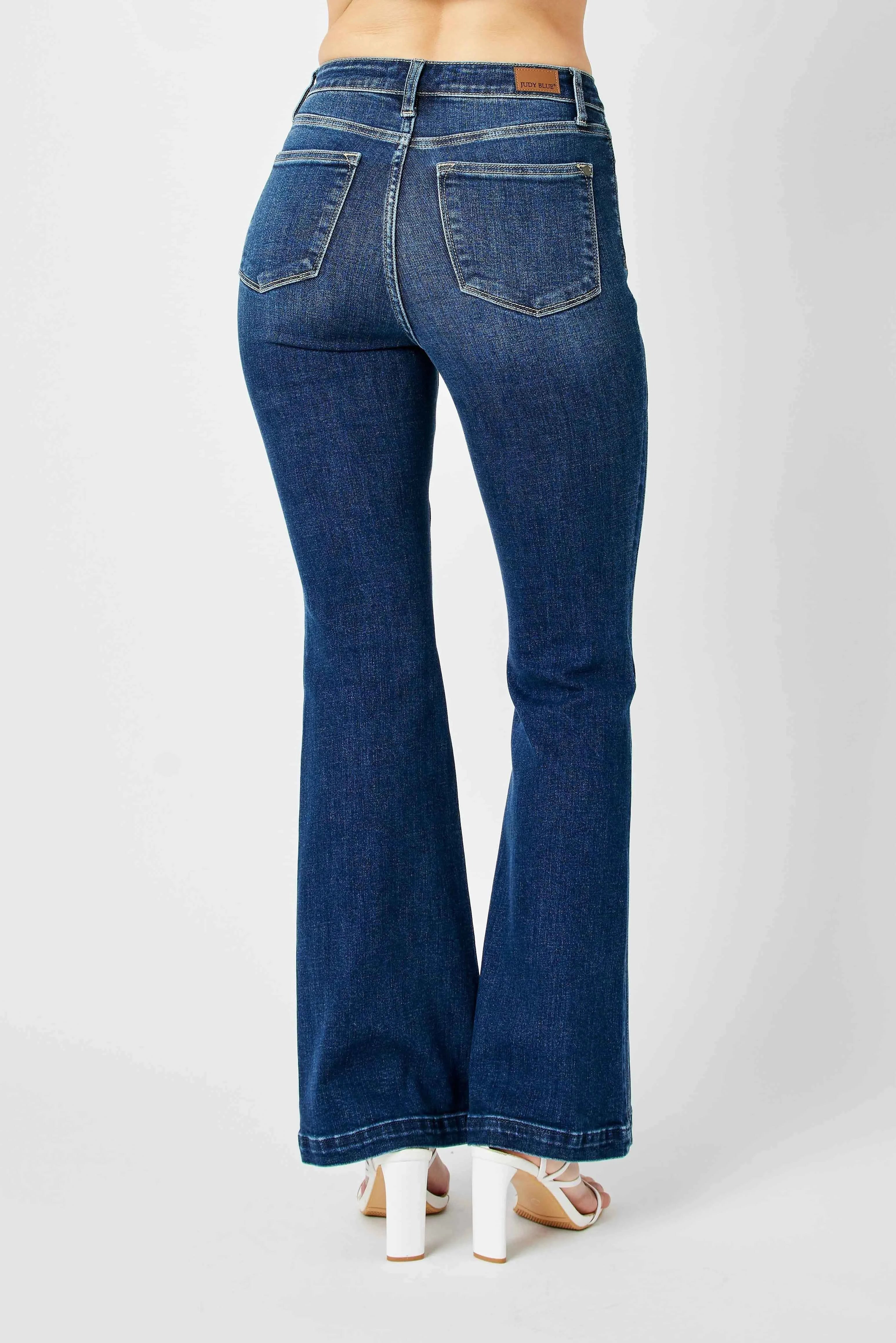 Blue Full Size Hw Angled Side Seam Detail Flare Jeans Plus Size.