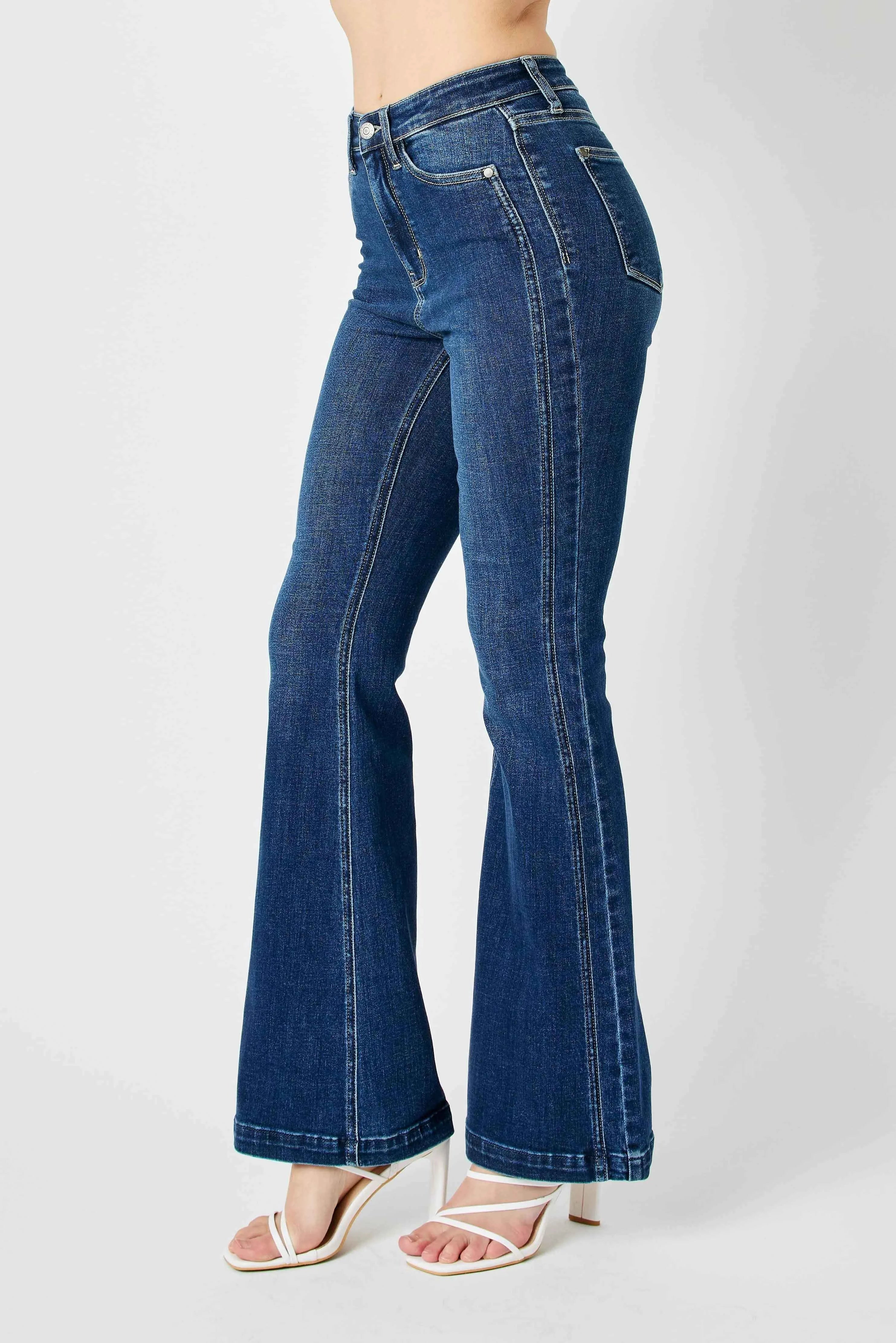 Blue Full Size Hw Angled Side Seam Detail Flare Jeans Plus Size.