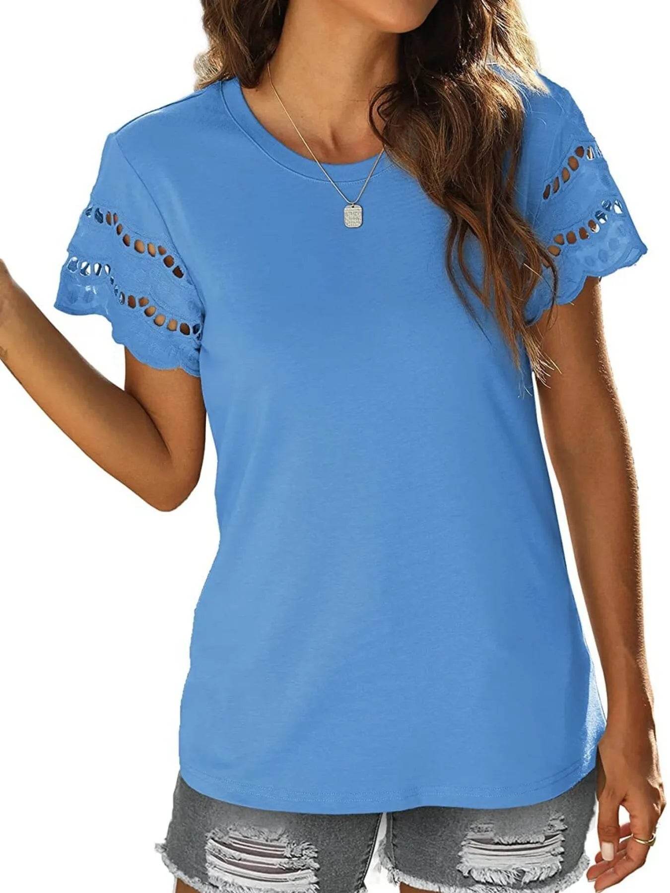 Lace Detail T-Shirt with Round Neck and Short Sleeves - EBYNN