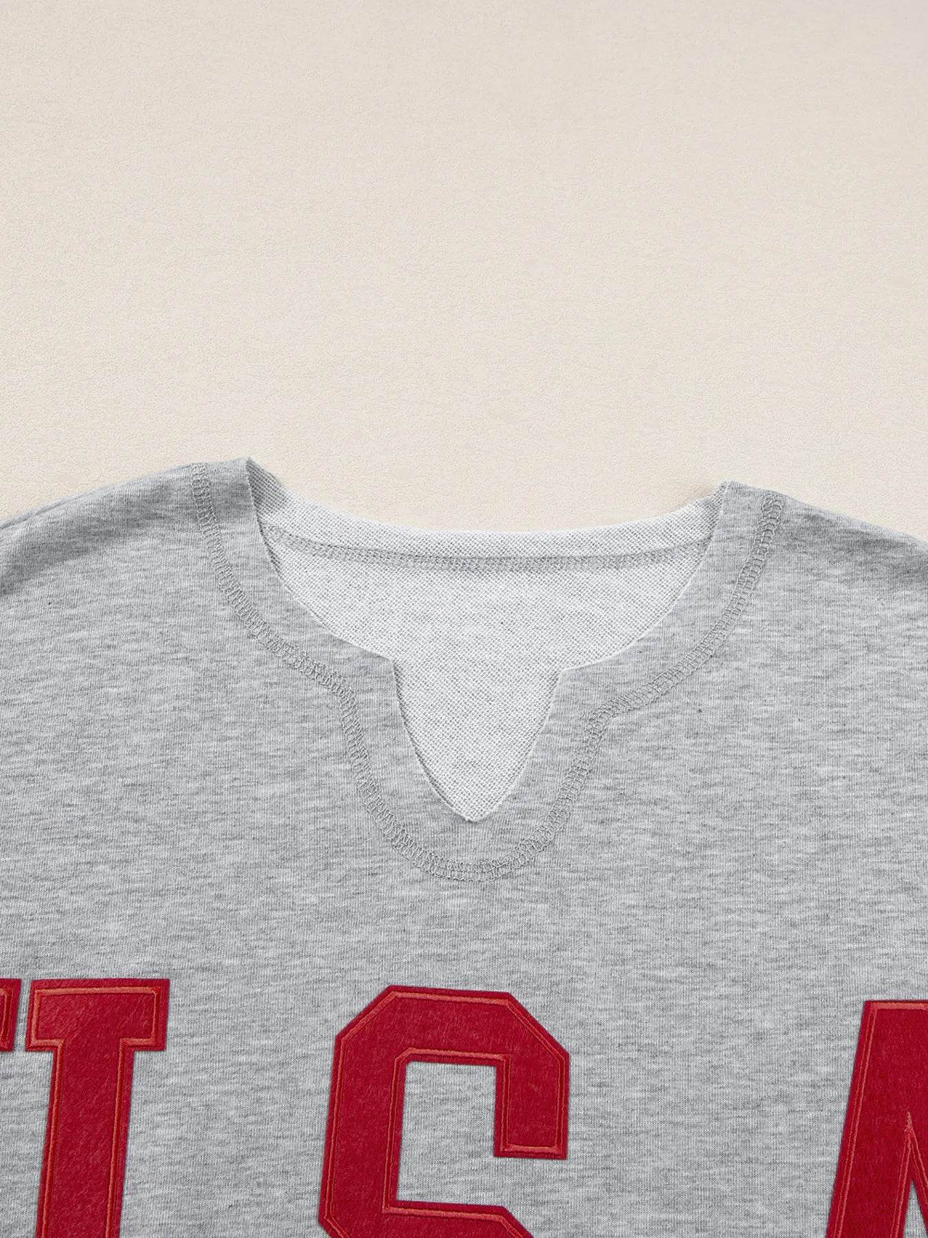 USA Lettering Patch T-Shirt with Notched Neck for Stylish Casual Wear - EBYNN