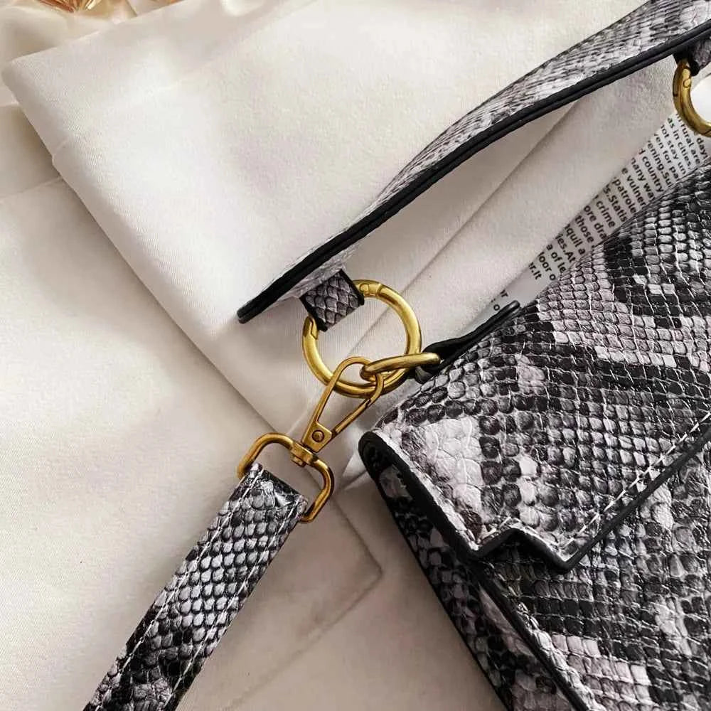 PU Leather Snakeskin Print Crossbody Bag.
