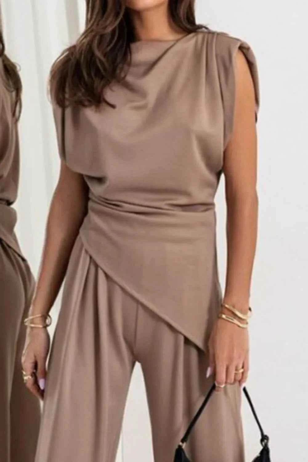 Stylish Round Neck Top and Pants Set - EBYNN