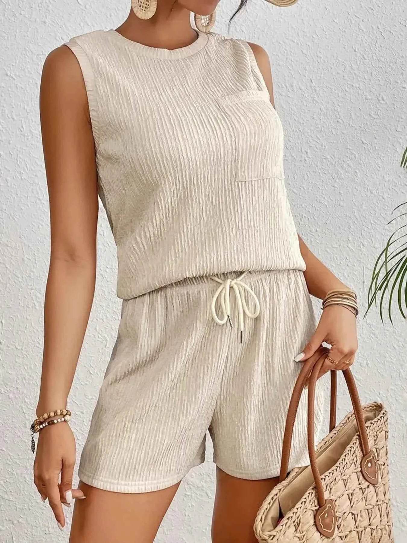Round Neck Tank Top Set with Matching Shorts for Ultimate Comfort - EBYNN