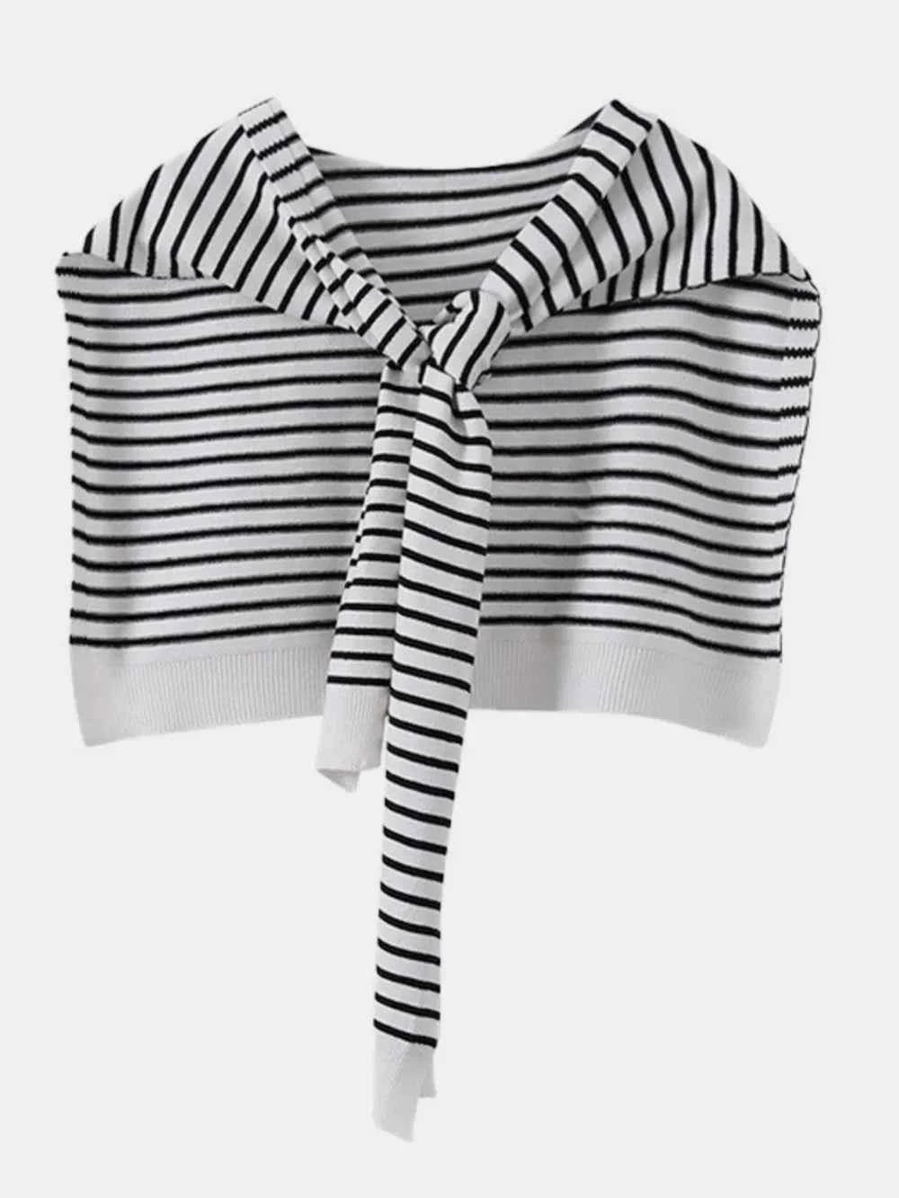 Striped Contrast Knit Wrap.