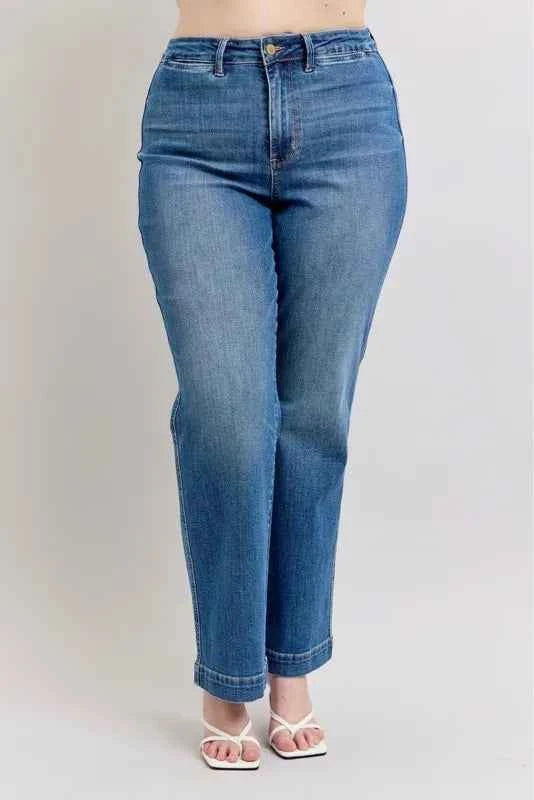 Judy Blue Plus Size High Waist Contrast Thread Straight Jeans.