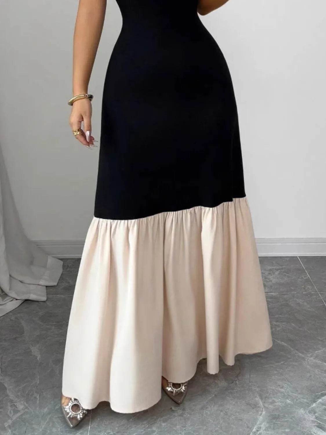 Two-Tone Spaghetti Strap Maxi Dress.