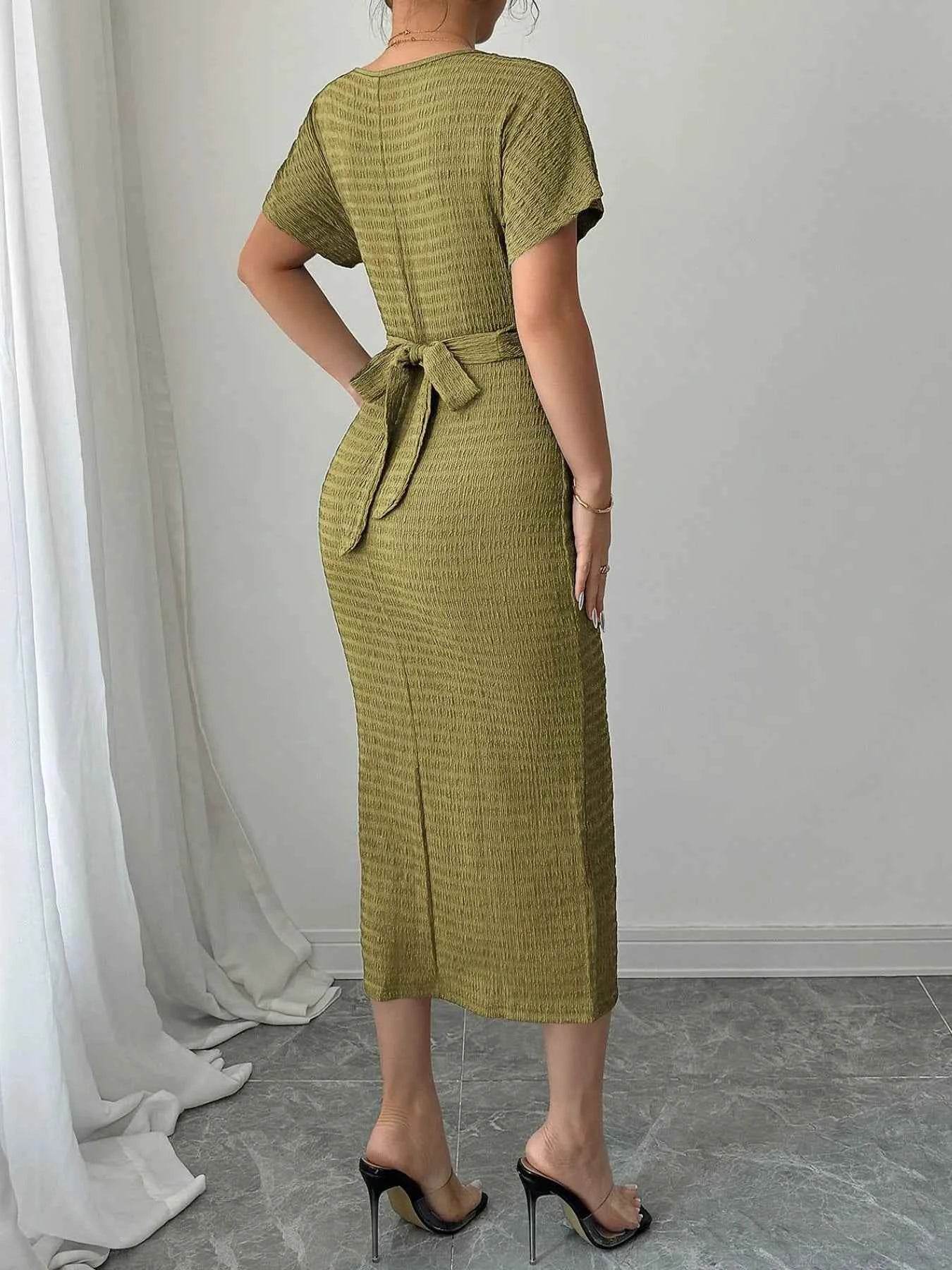 Ruched Waist Textured Midi Dress.