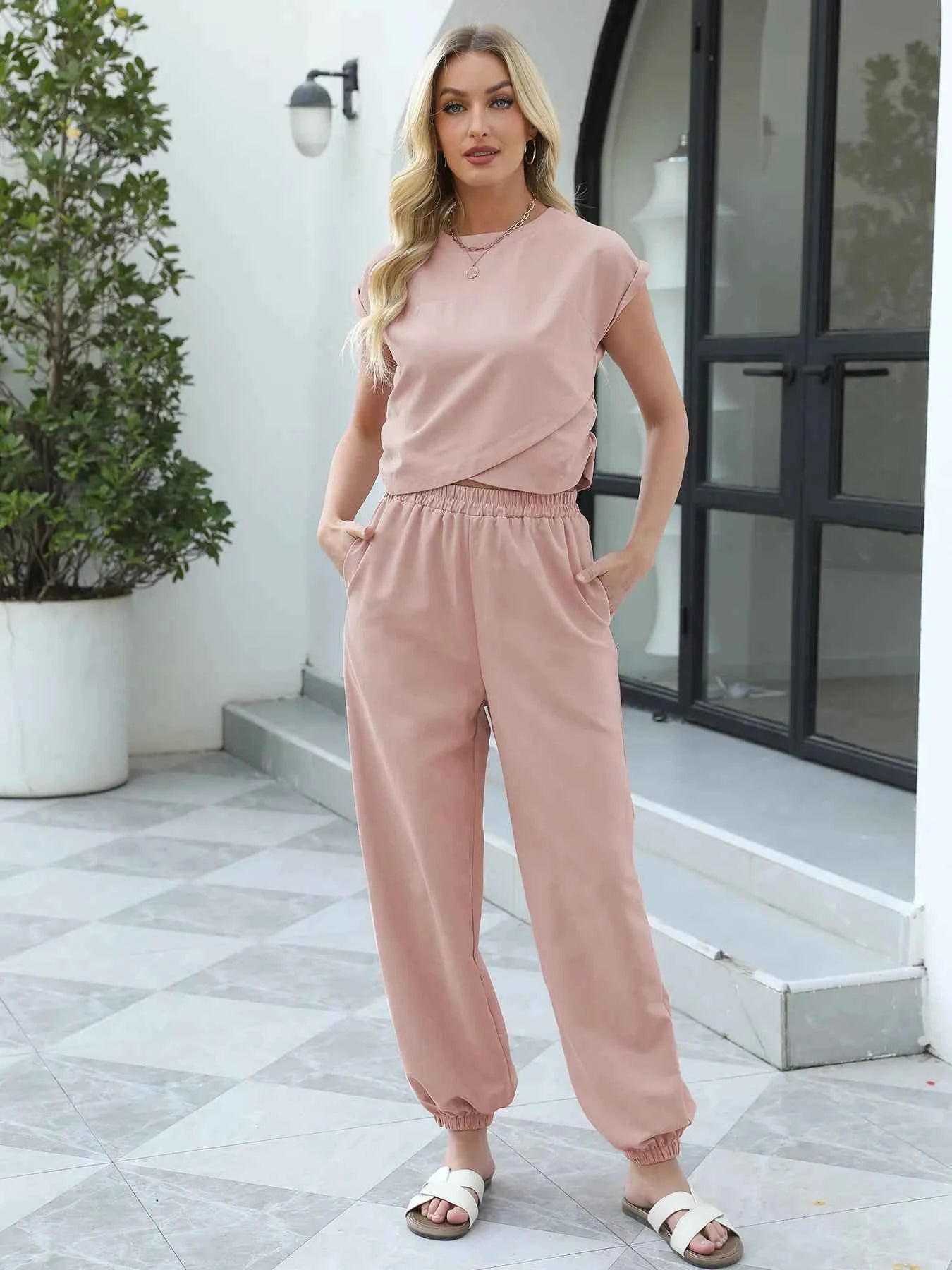 Round Neck Short Sleeve Top and Pants Set.